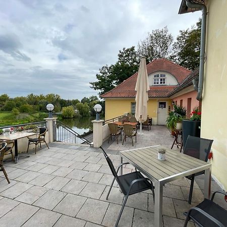 Pension Bootshaus Weissenfels Exterior foto